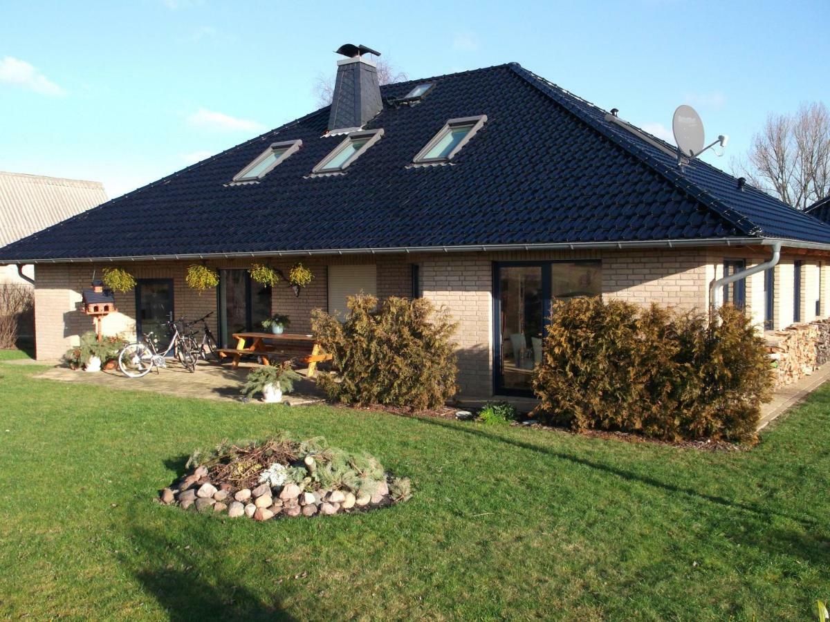Ferienwohnung Kranichzug Kargow Bagian luar foto